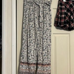 Young girls floral print pant